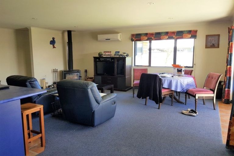 Photo of property in 17a Ruahine Street, Dannevirke, 4930