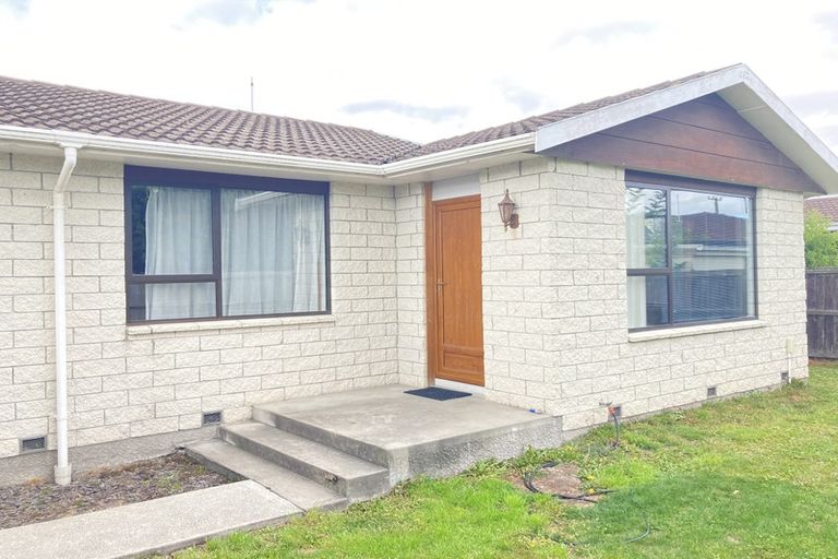 Photo of property in 1/35a Dunbarton Street, Redwood, Christchurch, 8051