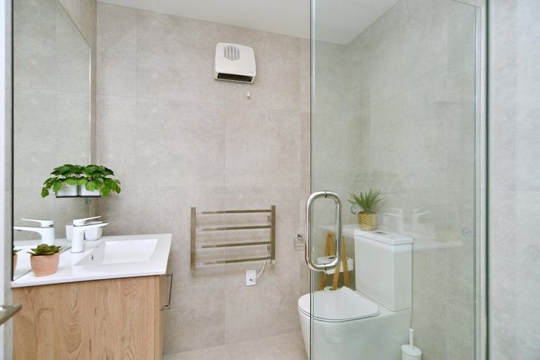 Photo of property in 1/80 Milton Street, Somerfield, Christchurch, 8024