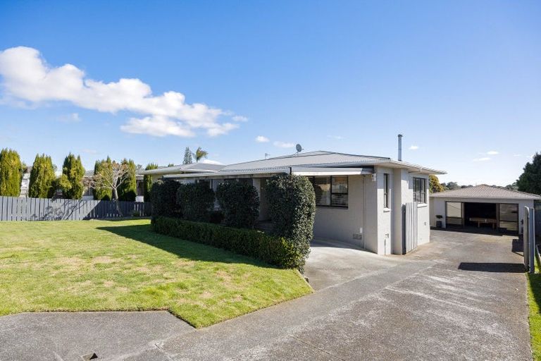 Photo of property in 19 Coronation Avenue, Pukekohe, 2120
