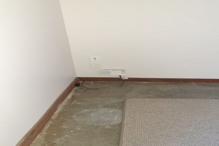 Photo of property in 81 Lauderdale Road, Birkdale, Auckland, 0626