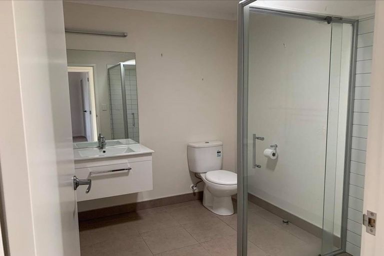 Photo of property in 7 Fermi Lane, Papakura, 2110