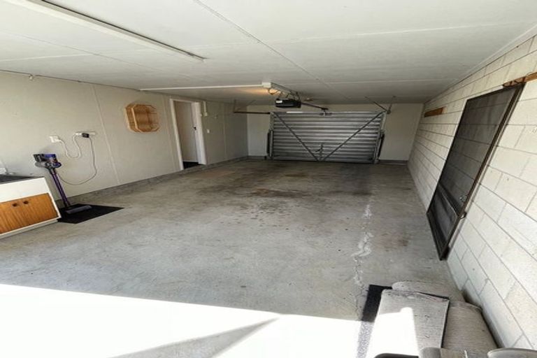 Photo of property in 1/50a Avenue Road, Greenmeadows, Napier, 4112