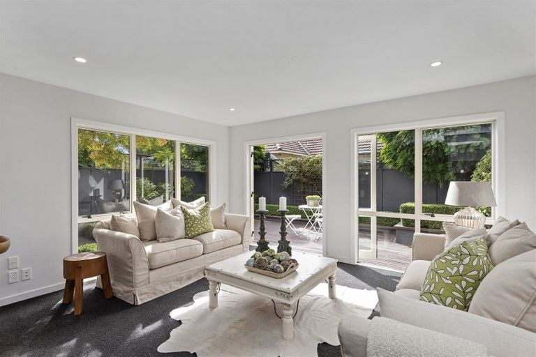 Photo of property in 5/17 Eversleigh Street, St Albans, Christchurch, 8014