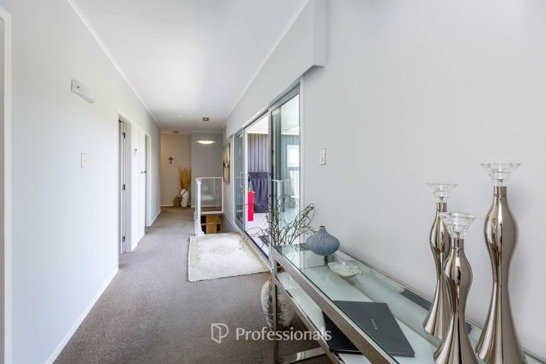 Photo of property in 18 Dalton Grove, Stokes Valley, Lower Hutt, 5019