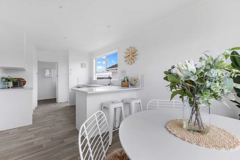 Photo of property in 31 Trafalgar Street, Westown, New Plymouth, 4310