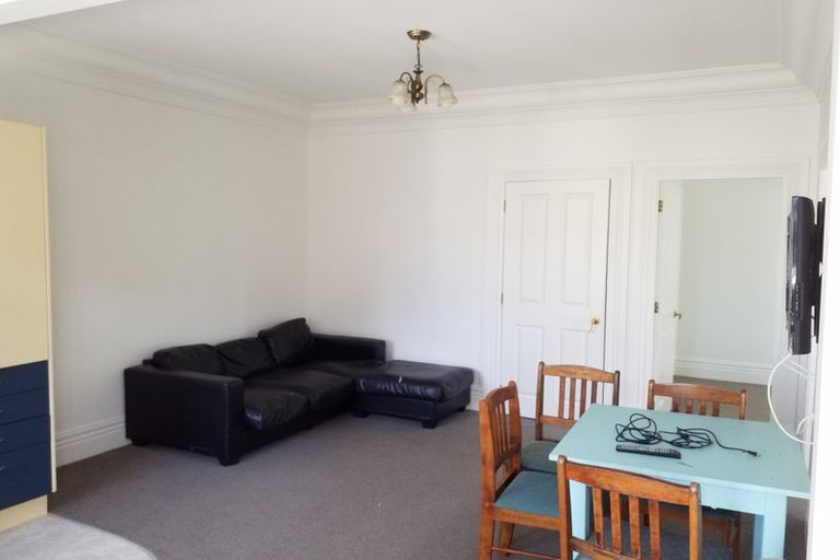 Photo of property in 4/205 The Terrace, Wellington Central, Wellington, 6011