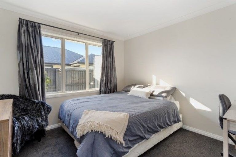 Photo of property in 33 Tripoli Street, Rangiora, 7400