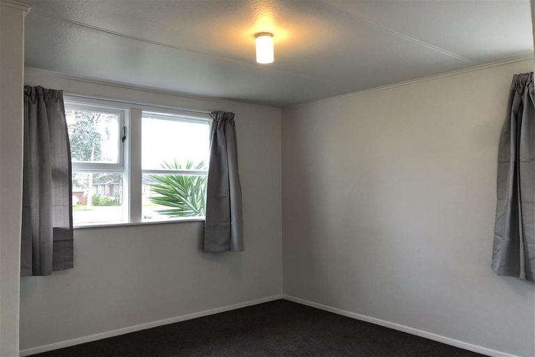 Photo of property in 468 Massey Road, Mangere East, Auckland, 2024