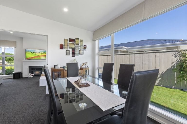 Photo of property in 40 Okarito Avenue, Levin, 5510
