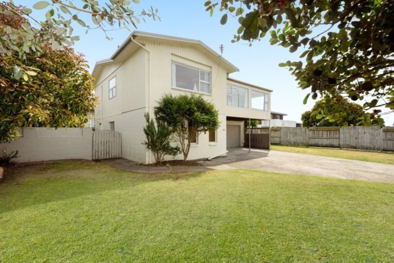 Photo of property in 1282a Papamoa Beach Road, Papamoa Beach, Papamoa, 3118