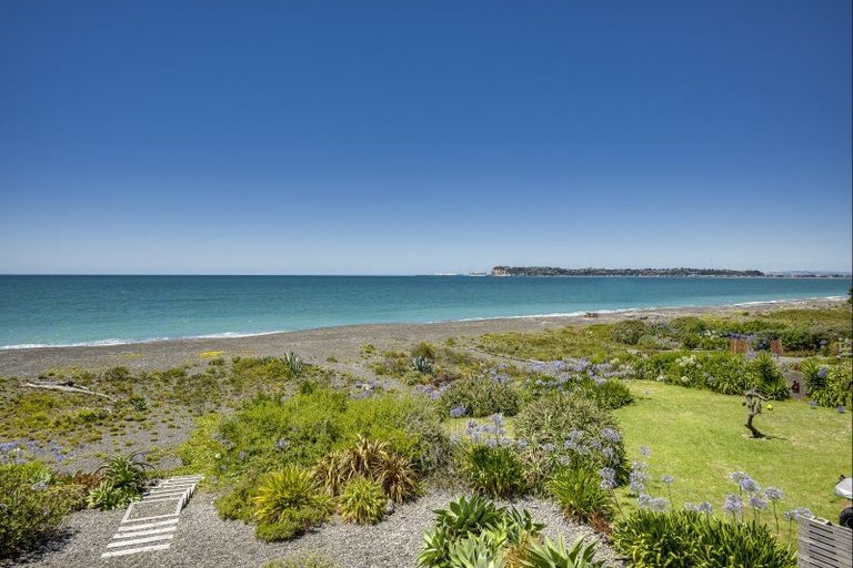 Photo of property in 17 Ferguson Street, Bay View, Napier, 4104