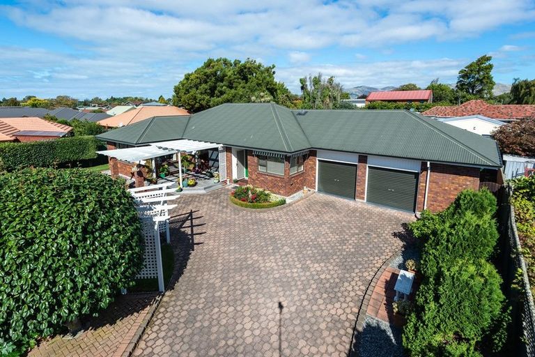 Photo of property in 64a Dallington Terrace, Dallington, Christchurch, 8061