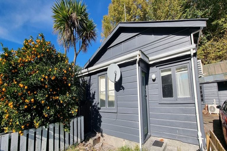 Photo of property in 80 Shakespeare Road, Bluff Hill, Napier, 4110