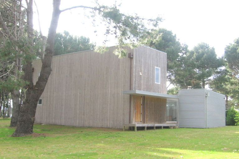 Photo of property in 794 Matarangi Drive, Matarangi, Whitianga, 3592