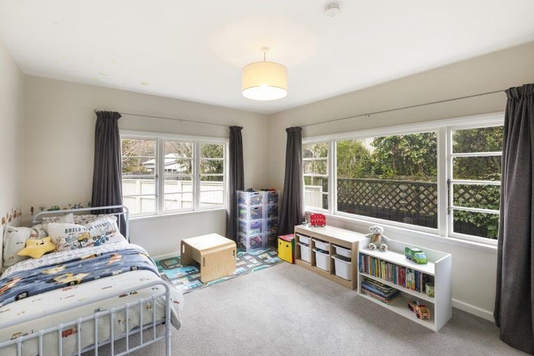 Photo of property in 1/49 Ashgrove Terrace, Somerfield, Christchurch, 8024