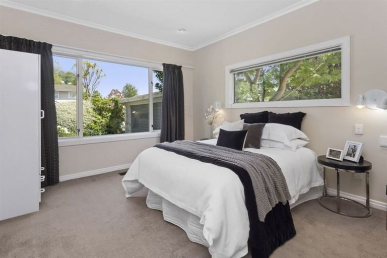 Photo of property in 110 Clyde Road, Ilam, Christchurch, 8041