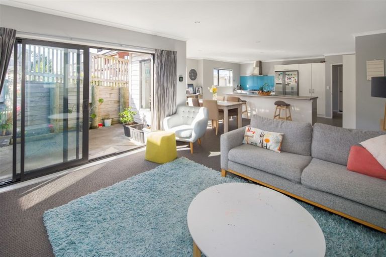 Photo of property in 40 Mauldeth Terrace, Churton Park, Wellington, 6037