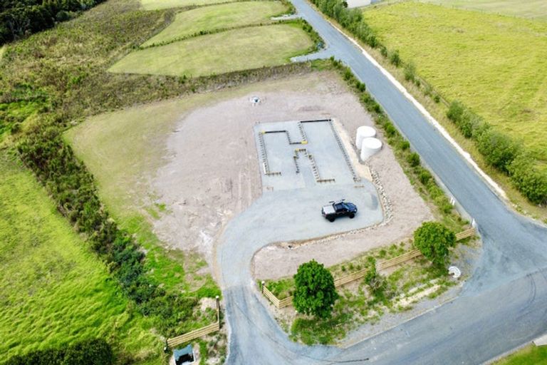 Photo of property in 582 Barrier View Road, Mangawhai, 0573