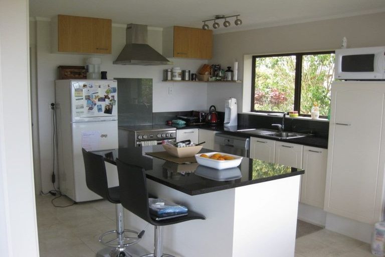 Photo of property in 29a Stanmore Bay Road, Stanmore Bay, Whangaparaoa, 0932