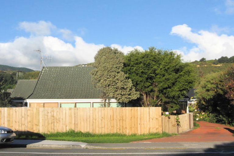 Photo of property in 4 Rimu Road, Raumati Beach, Paraparaumu, 5032