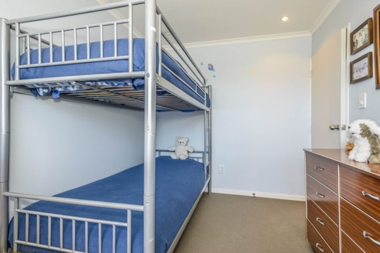 Photo of property in 12 Carter Place, Manurewa, Auckland, 2102