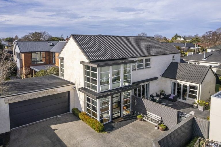 Photo of property in 98a Watford Street, Strowan, Christchurch, 8052