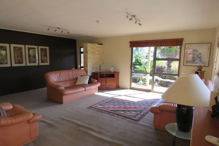 Photo of property in 25b Hawkings Crescent, Kerikeri, 0230