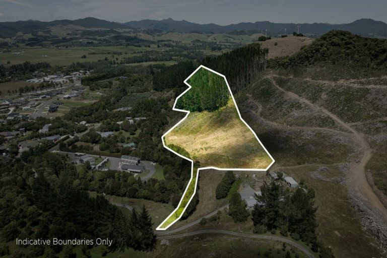 Photo of property in 36a Orchard Road, Waiake, Auckland, 0630