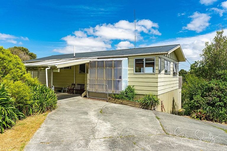 Photo of property in 1111 Whakapirau Road, Whakapirau, Maungaturoto, 0583