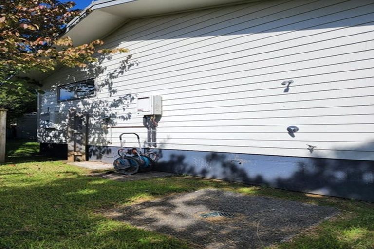 Photo of property in 1185 South Road, Oakura, 4314