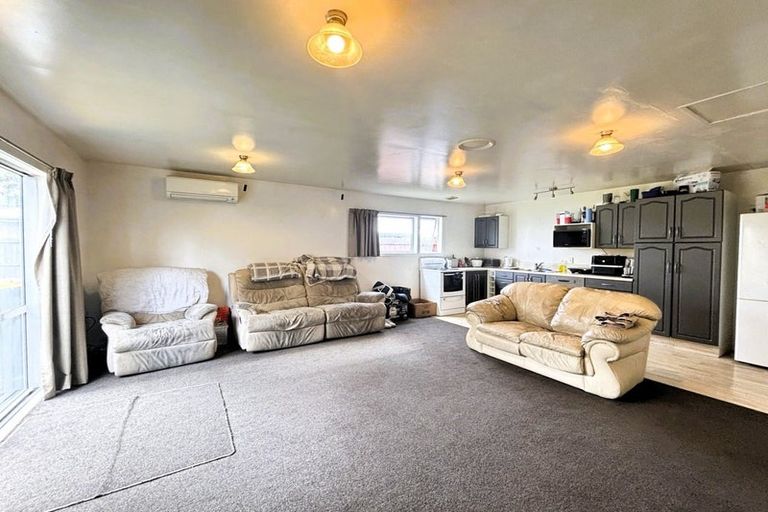 Photo of property in 156 Peverel Street, Riccarton, Christchurch, 8041