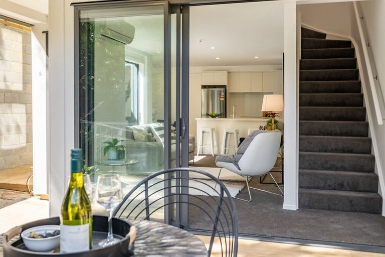 Photo of property in 5 Garfield Street, Brooklyn, Wellington, 6021