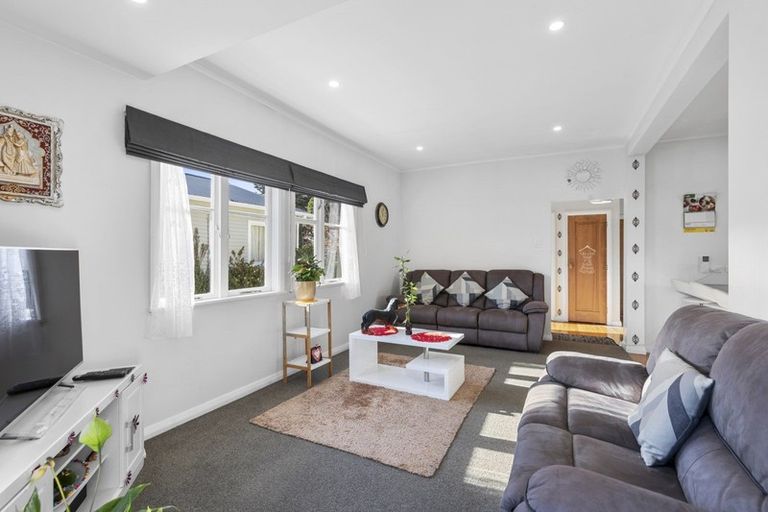 Photo of property in 89 Riverside Drive, Waiwhetu, Lower Hutt, 5010