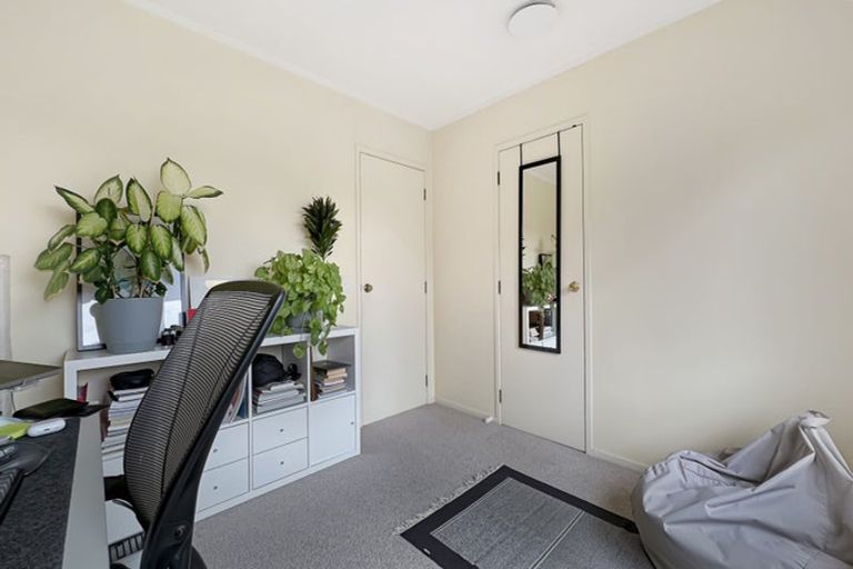 Photo of property in 1/49 Strid Road, Te Atatu South, Auckland, 0610