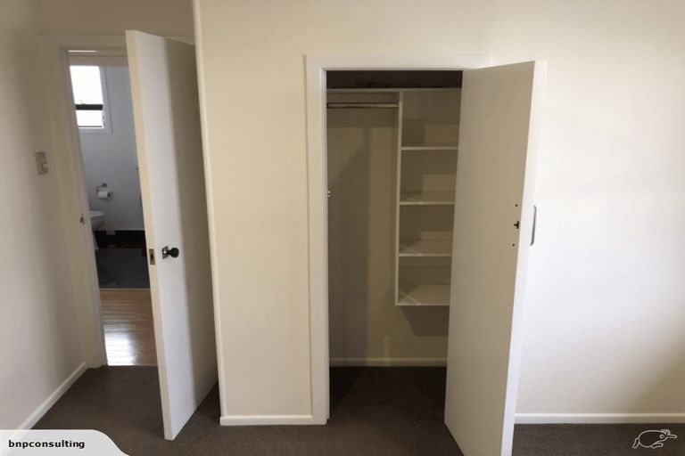 Photo of property in 20 Vodanovich Road, Te Atatu South, Auckland, 0610