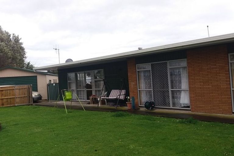Photo of property in 2 Paterson Place, Whakatane, 3120