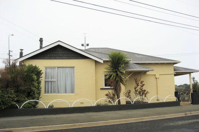 Photo of property in 81 Royal Crescent, Saint Kilda, Dunedin, 9012