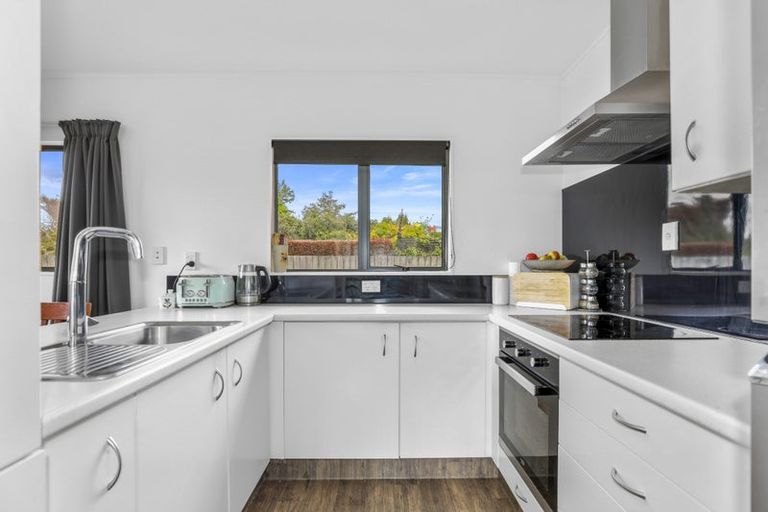 Photo of property in 10c Lynbert Road, Lynmore, Rotorua, 3010