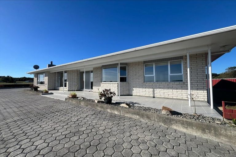 Photo of property in 133 Muhunoa Road East, Ohau, Levin, 5570