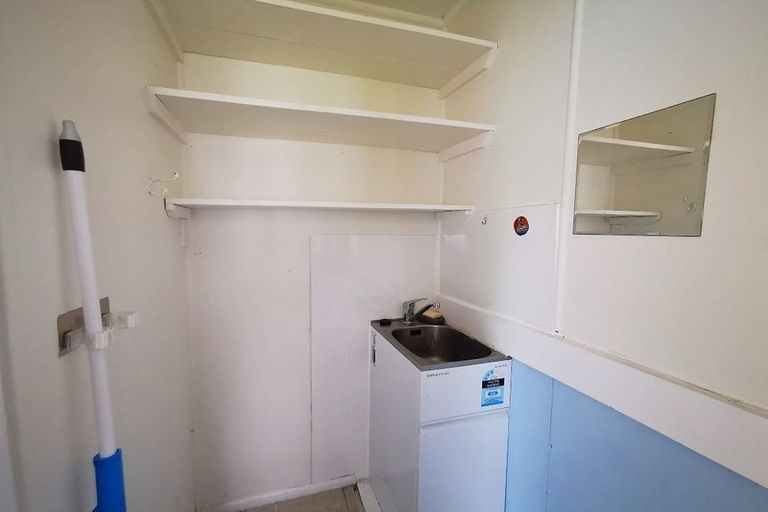 Photo of property in 16 Helena Road, Hillcrest, Hamilton, 3216