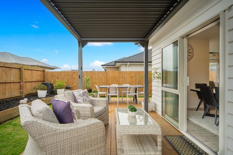 Photo of property in 12 Kare Ariki Place, Pukekohe, 2120