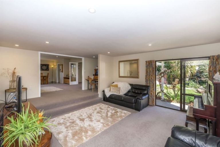 Photo of property in 14a Aylmer Street, Somerfield, Christchurch, 8024