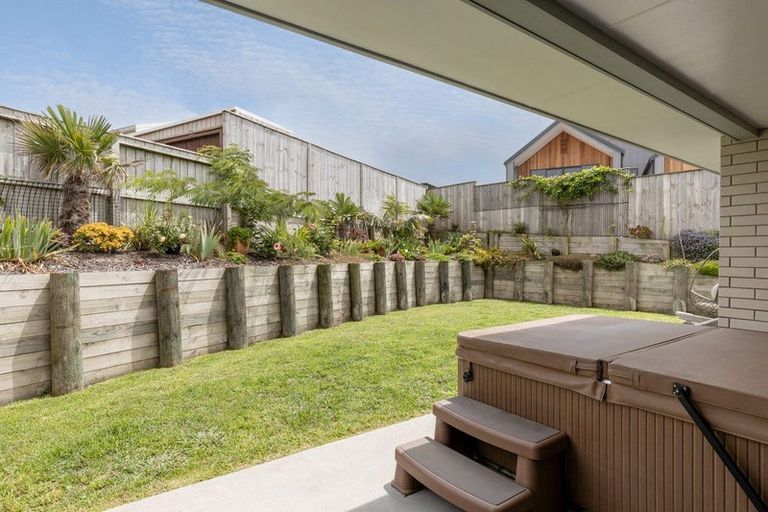 Photo of property in 57 Omega Place, Coastlands, Whakatane, 3120