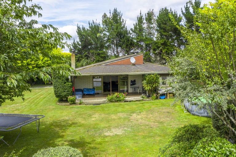 Photo of property in State Highway 2, Takapau, 4203