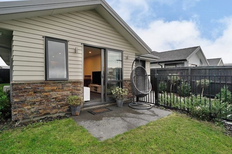 Photo of property in 58 Packard Crescent, Halswell, Christchurch, 8025