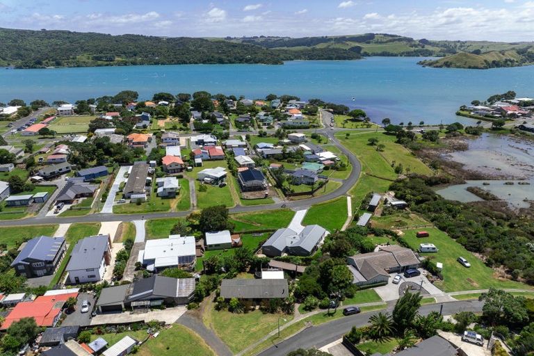 Photo of property in 12 Park Drive, Raglan, 3225