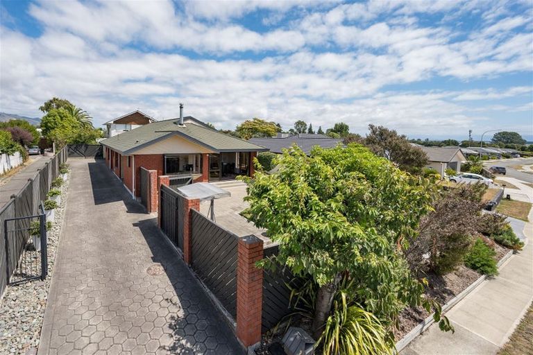 Photo of property in 33 Exeter Street, Stoke, Nelson, 7011