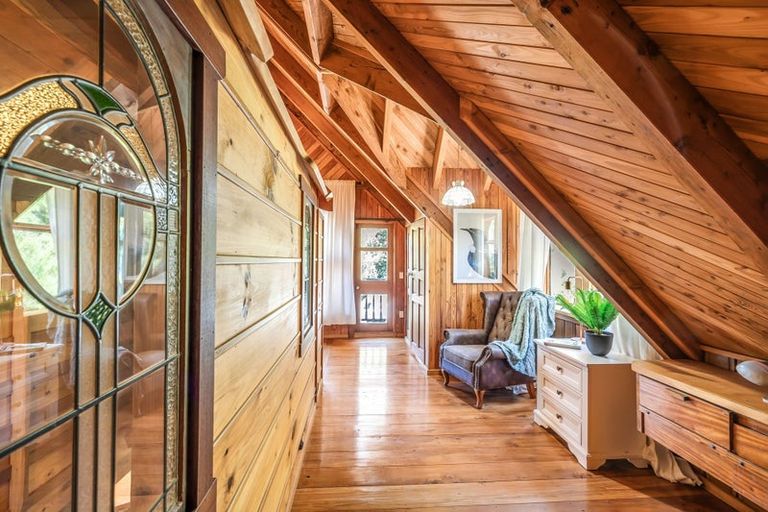 Photo of property in 50 Council Hill Road, Little River, 7591