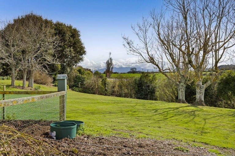 Photo of property in 516 Turuturu Road, Hawera, 4674